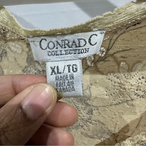 Conrad C Floral Lace Tank Top - Picture 6 of 7